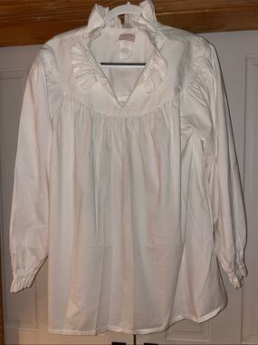 Women's Cream Ruffled V-Neck 100% Cotton Blouse with Smocked Cuffs Size Medium